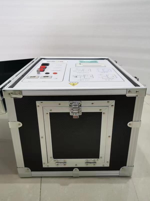 抗干扰介质损耗测试仪KGB6800A（实物图2）